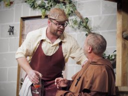 Im Kloster ist der Teufel los